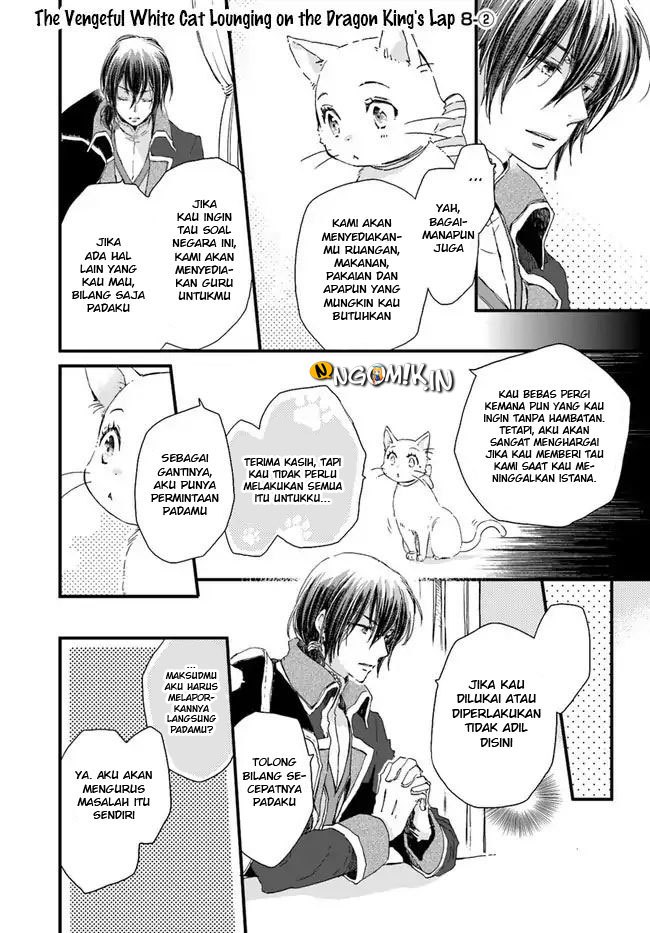 A Vengeful White Cat Lounges Around on the Dragon King’s Lap Chapter 08 - Halaman 10